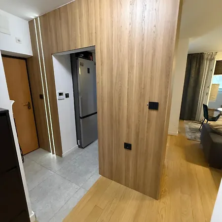 Apartament By The Center *
